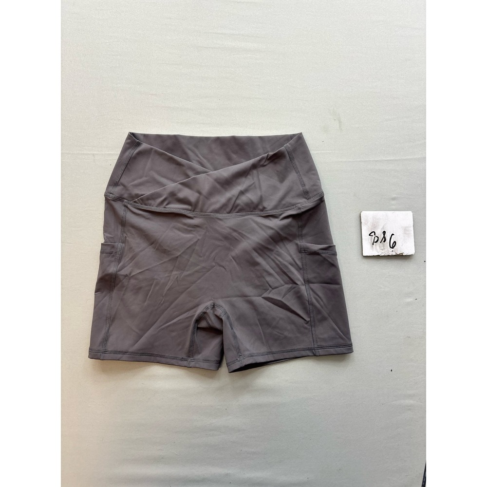 Crossover V-Waistband Biker Shorts with Pockets Gray Athletic Yoga Medium
